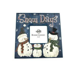 Hobby Lobby "Snow Days", Snowman Family Picture Frame.  For a 4 x 4 Photo. 2010.